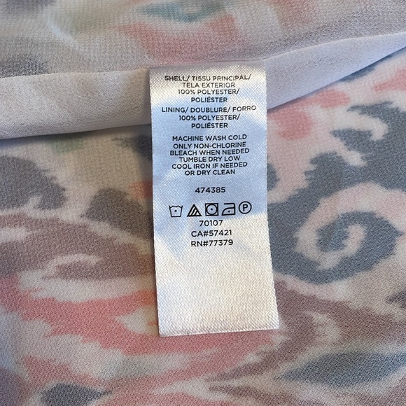 LOFT Blouse - Picture 15 of 15